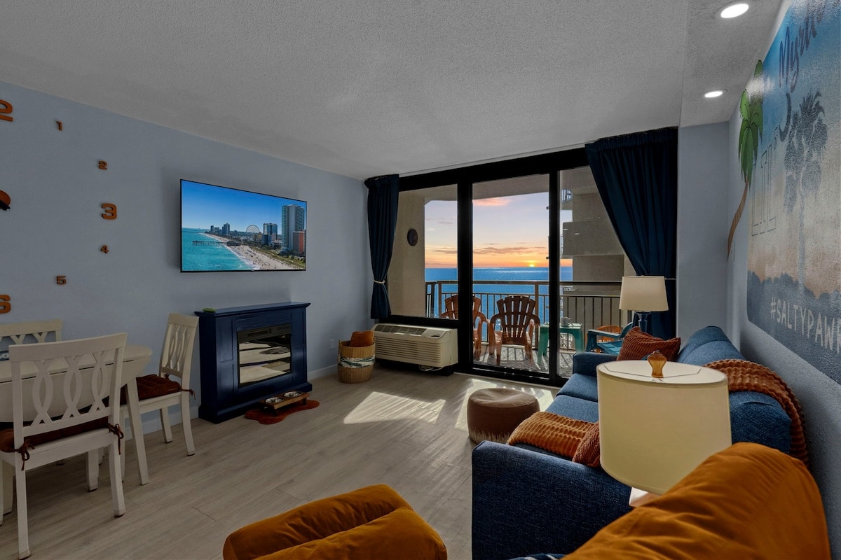 Oceanfront Living Room at Patricia Grand Resort